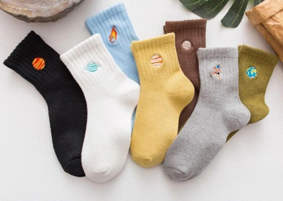 داخليات وجرابات