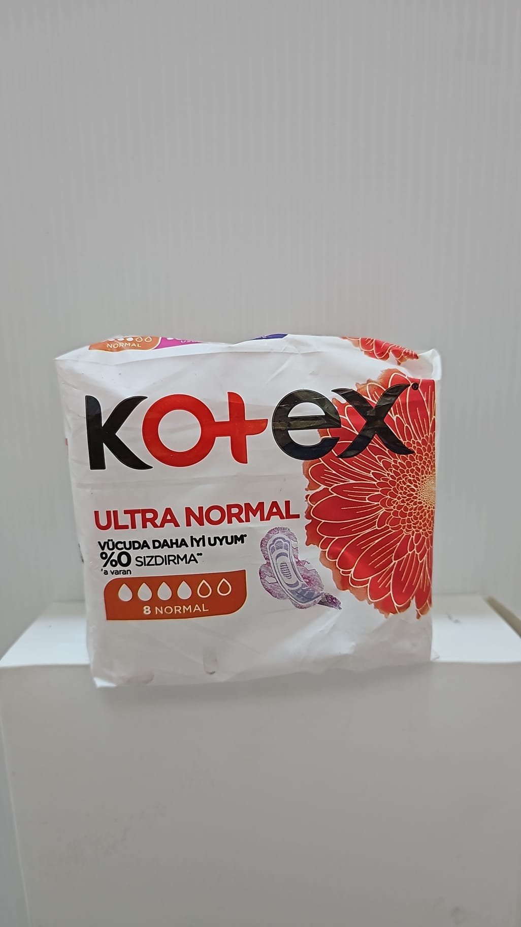 (Kotex)