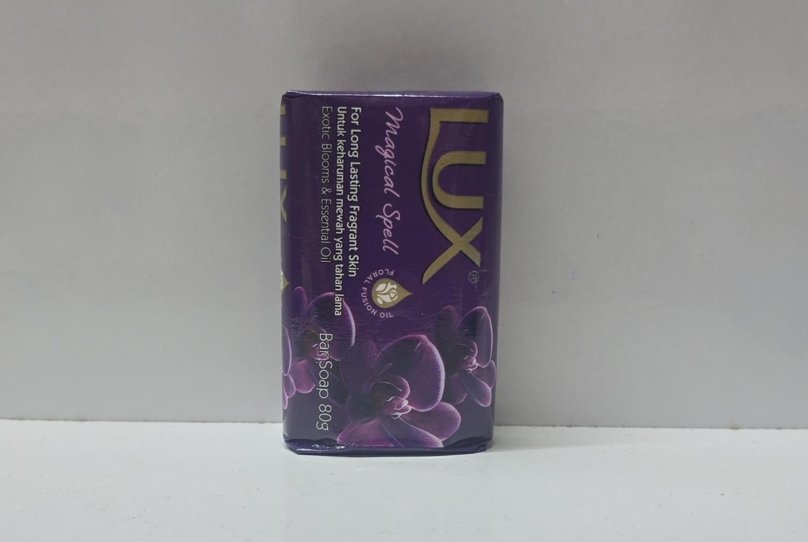 (Lux)