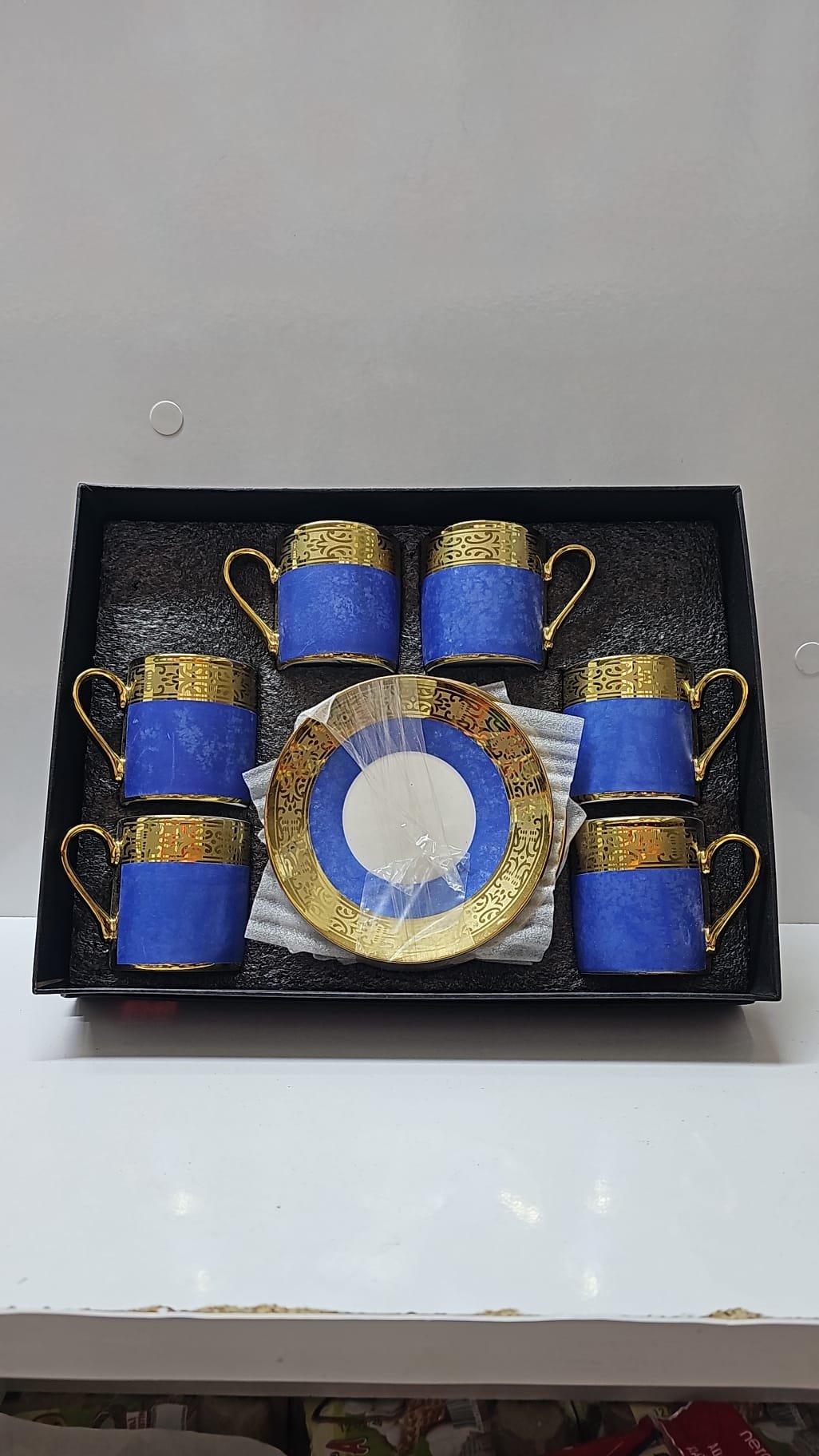 (طقم فناجين)